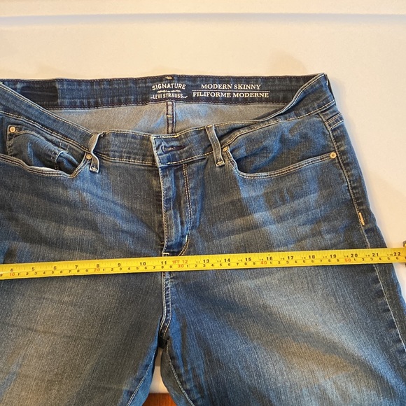 Women’s Levi’s modern skinny jeans - Picture 7 of 7